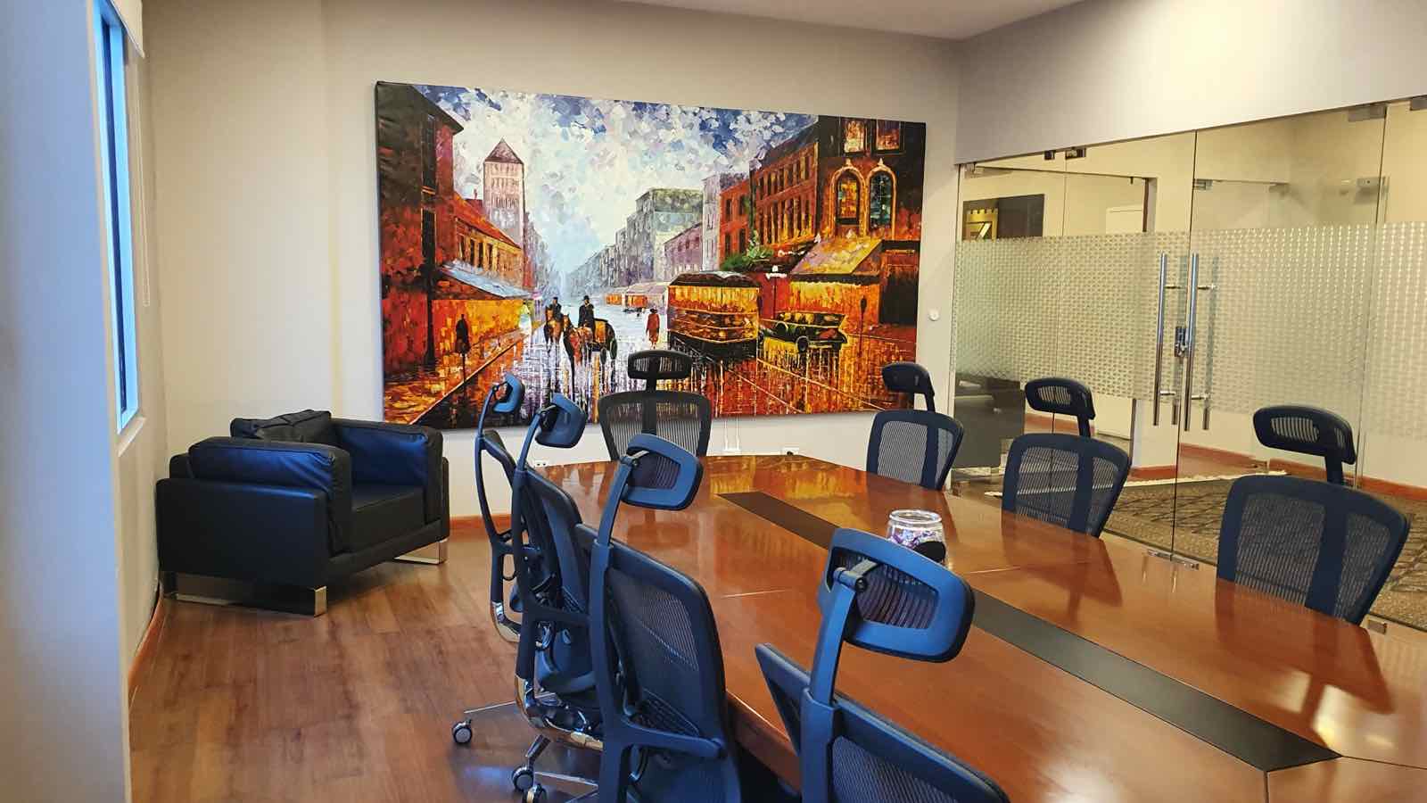 Salle de réunion moderne, ambiance professionnelle